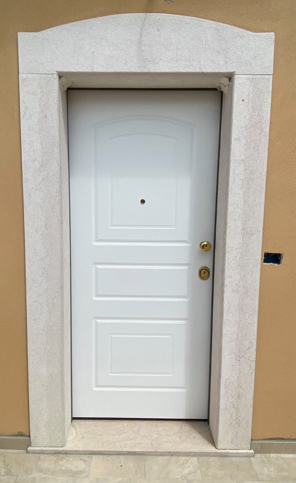 Porta blindata Sikura Di.Bi Group - Classe 3